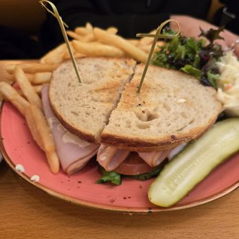 Carnegie Diner & Cafe - Turkey sandwich - Diners Near Me - New York, New York