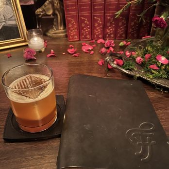 Fools And Horses - Cocktail Bars Near Me - Portland, Oregon