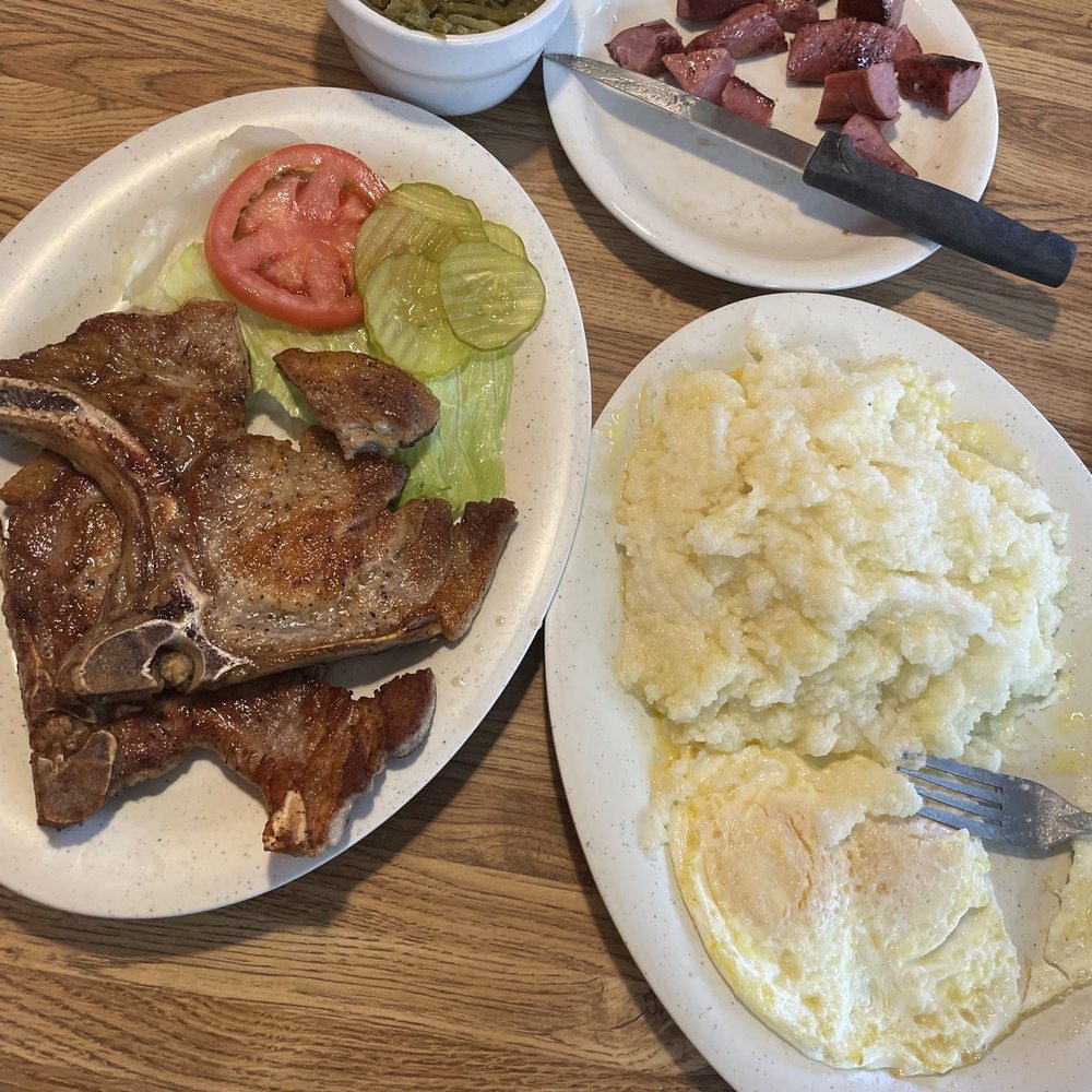 Pine Grill - Breakfast & Brunch Near Me - Houston, Texas