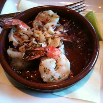 Cascal - Sizzling shrimp! Pretty gd chilli oil - Tapas Bars Near Me - Mountain View, California