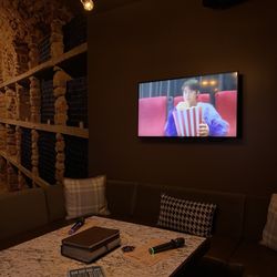 EKO Karaoke Lounge - IG: happyfoodieoc