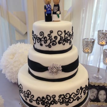 Brandview Ballroom - Our wedding cake, had to represent our teams - Venues & Event Spaces Near Me - Glendale, California