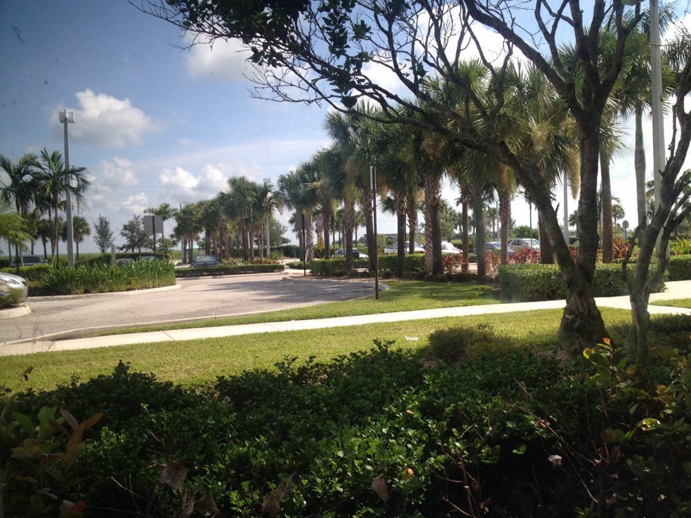 LAKESIDE MEDICAL CENTER Updated August 2024 39200 Hooker Hwy, Belle