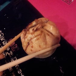 Sakura - Pan japonés relleno de carne