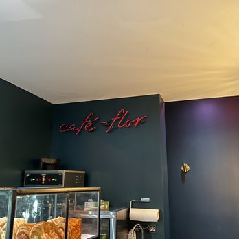 Cafe-Flor - Inside - Coffee & Tea Near Me - New York, New York