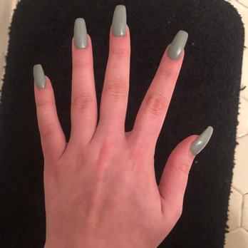 Lee's Nails - Nail Salons Near Me - Burke, Virginia