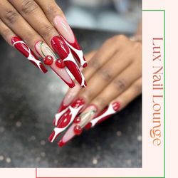 Lux nail lounge