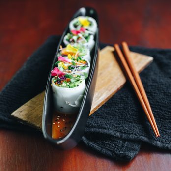 Sun and Moon - Fresh Spring Rolls - Thai Near Me - San Francisco, California Sun and Moon - Fresh Spring Rolls - Thai Near Me - San Francisco, California
