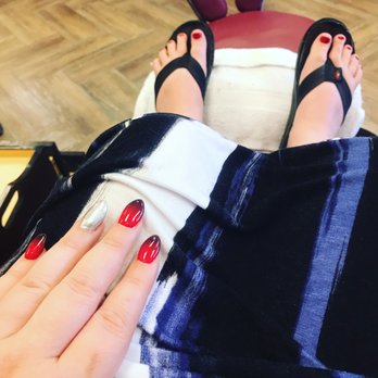 Blissful Nail Bar - Ombré nails by Kym and deluxe pedicure by Bunny - Nail Salons Near Me - Apex, North Carolina Blissful Nail Bar - Ombré nails by Kym and deluxe pedicure by Bunny - Nail Salons Near Me - Apex, North Carolina