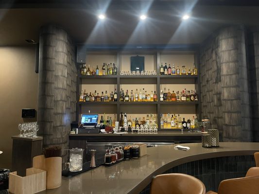 Tanka Modern Asian Cuisine & 川渝印象 by null