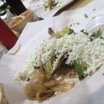 Mr. Taco - El queso es de lo mejor! I ordered bistek y trompo, and was told to order frijoles especiales which taste like cranes en su jugo - Mexican Near Me - Olmito, Texas Mr. Taco - El queso es de lo mejor! I ordered bistek y trompo, and was told to order frijoles especiales which taste like cranes en su jugo - Mexican Near Me - Olmito, Texas