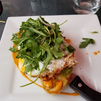 Over Easy - Turkey, tomatoe, avocado sandwich - Breakfast & Brunch Near Me - Medford, Oregon Over Easy - Turkey, tomatoe, avocado sandwich - Breakfast & Brunch Near Me - Medford, Oregon