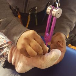 Chi Sound Healing - Acupressure points using waited Solfeggio tuning forks