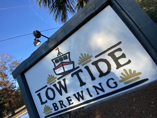 Low Tide Brewing by null