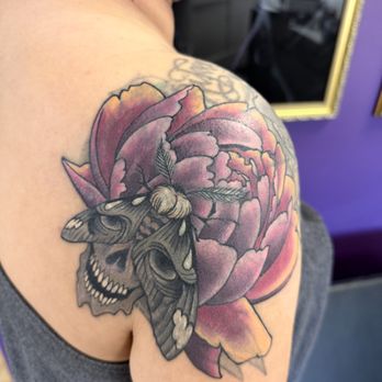 Clear Vision Tattoo - Gorgeous cover up by resident hyper realism artist Jojo Miller. - Tattoo Near Me - Moorpark, California
