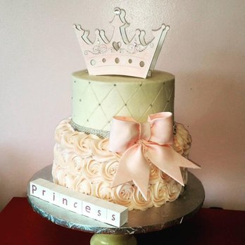 Jessicakes Bakery - a cake with a crown on top - Bakeries Near Me - Covington, Georgia Jessicakes Bakery - a cake with a crown on top - Bakeries Near Me - Covington, Georgia
