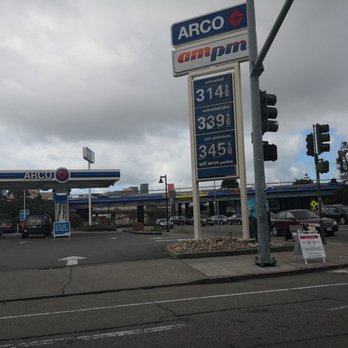 ampm - a gas station on a cloudy day - Convenience Stores Near Me - Oakland, California ampm - a gas station on a cloudy day - Convenience Stores Near Me - Oakland, California