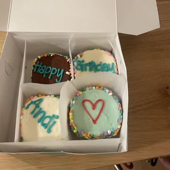 SusieCakes - Pasadena - Bakeries Near Me - Pasadena, California SusieCakes - Pasadena - Bakeries Near Me - Pasadena, California