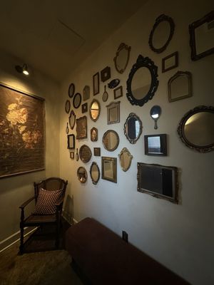 Lola's European Cafe by null