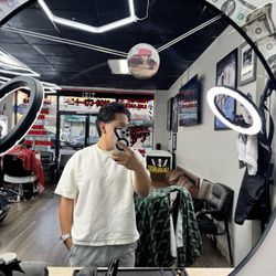 Headlinerz Barbershop - Taper!