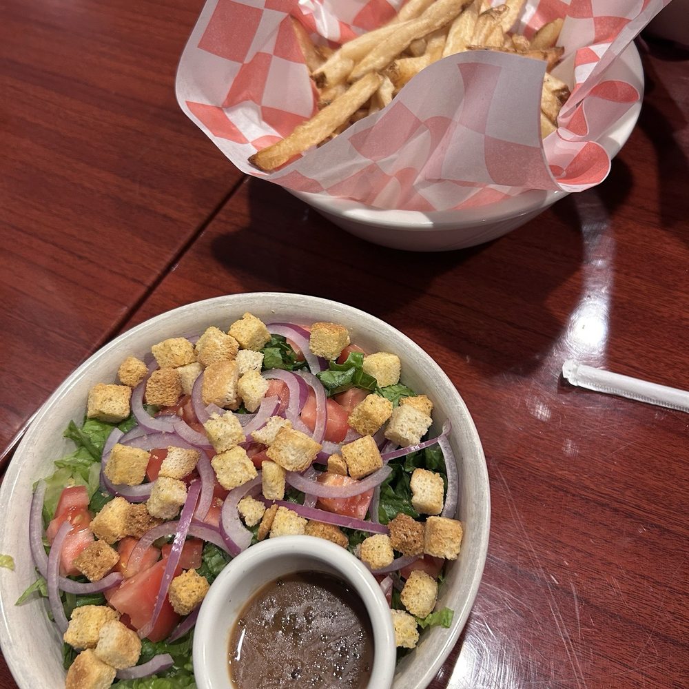 The Crazy Argentinian Empanadas - Salad and fresh French fries come with the milanesas - Empanadas Near Me - Nutley, New Jersey The Crazy Argentinian Empanadas - Salad and fresh French fries come with the milanesas - Empanadas Near Me - Nutley, New Jersey