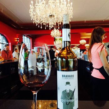 Megalomaniac Winery - Wineries Near Me - Vineland, Ontario