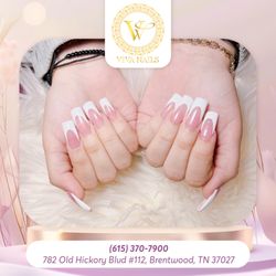 Viva Nails - Elevate your summer style with crisp white square nails!
ℬℴℴℴℴℯℴ