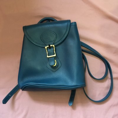 Beacon's Closet by null