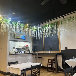 Rohan's Indian Bistro