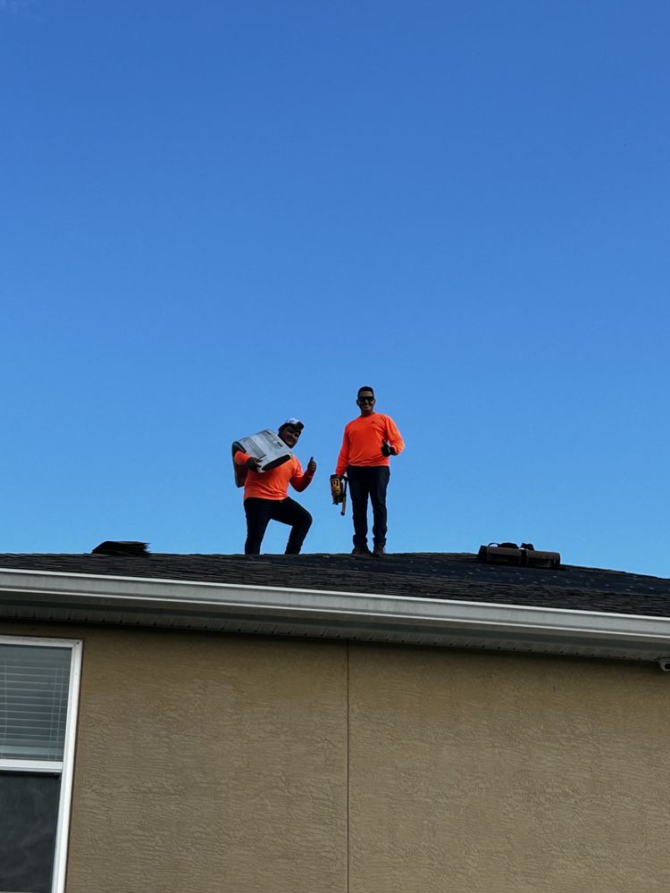 Slide of Top Contracting Pros