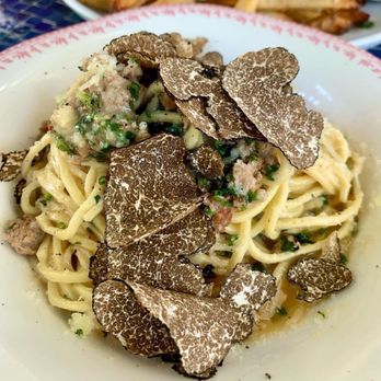 Paradiso - Black truffle pasta - Bars Near Me - Dallas, Texas Paradiso - Black truffle pasta - Bars Near Me - Dallas, Texas