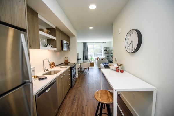 The George Besaw by null