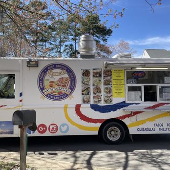 Tacos Costa Grande - The food truck at a private party - Food Trucks Near Me - Raleigh, North Carolina Tacos Costa Grande - The food truck at a private party - Food Trucks Near Me - Raleigh, North Carolina