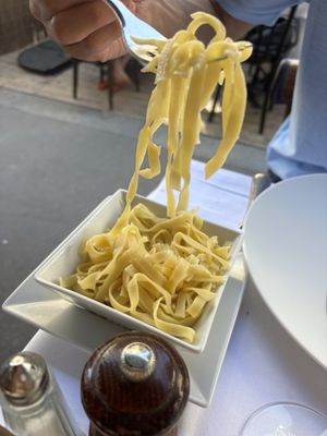 Joséphine Chez Dumonet by null