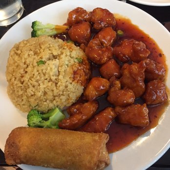 Asian Harbor - General Tso's Chicken with chicken fried rice and an egg roll (lunch special) - Asian Fusion Near Me - Indianapolis, Indiana Asian Harbor - General Tso's Chicken with chicken fried rice and an egg roll (lunch special) - Asian Fusion Near Me - Indianapolis, Indiana