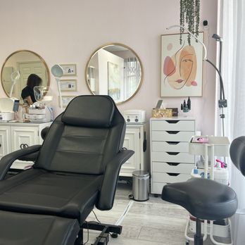 The Wax Lady - Eyebrow Services Near Me - Miami, Florida The Wax Lady - Eyebrow Services Near Me - Miami, Florida