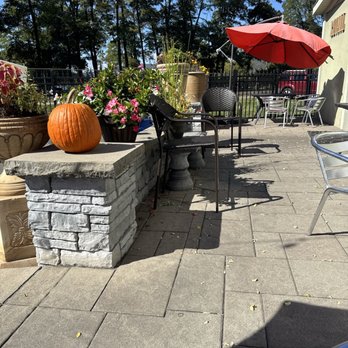 Homestyle Desserts Bakery - front patio entrance to Homestyle Bakery / Jane's Ice Cream - Bakeries Near Me - Peekskill, New York