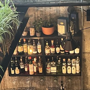 King G - View of the downstairs bar - Delis Near Me - Kansas City, Missouri