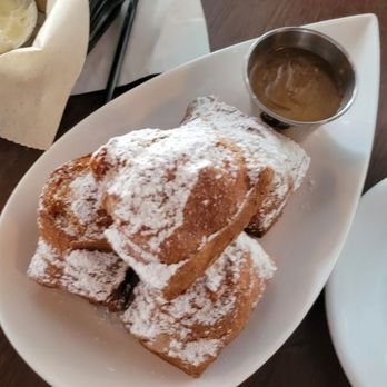 Lyon Hall - Bingets - Brasseries Near Me - Arlington, Virginia