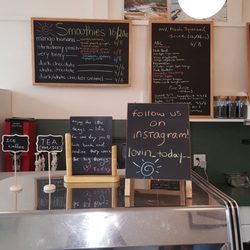Lovin' Today - Cool little spot. Drove by and felt like drinking something healthy. Very New! I love small locally owned places!