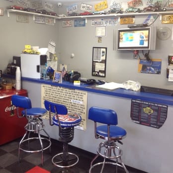 Charlies Auto Repair - The service area. - Auto Repair Near Me - Miami, Florida Charlies Auto Repair - The service area. - Auto Repair Near Me - Miami, Florida