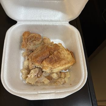 Cajun Corner - Bread Pudding - Cajun/Creole Near Me - Pantego, Texas