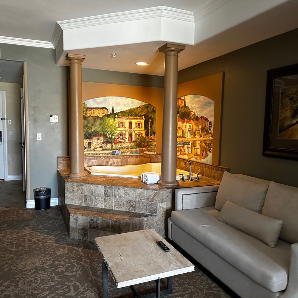 Bellasera Hotel & Suites Paso Robles, Tapestry by Hilton - Hotels Near Me - Paso Robles, California