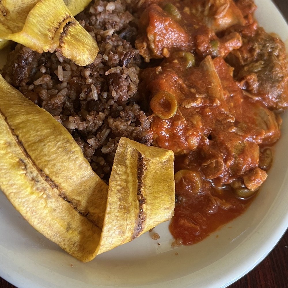 El Gallo Pinto - Chancho en caldillo - Nicaraguan Near Me - Azusa, California