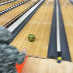 Kids bowling