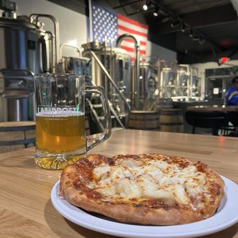 Lamppost Pizza & Brewery - Breweries Near Me - Lake Forest, California Lamppost Pizza & Brewery - Breweries Near Me - Lake Forest, California