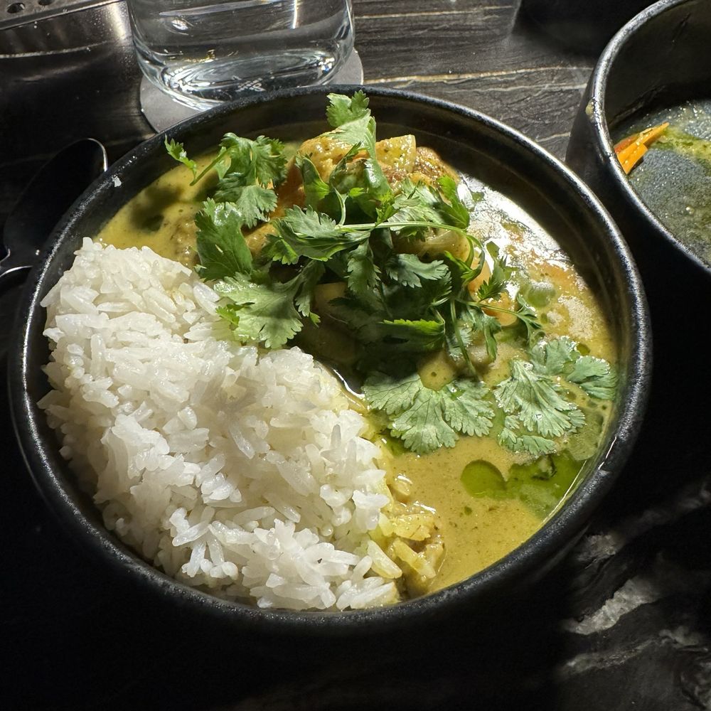 sousòl - Jamaican curry chicken - Bars Near Me - Portland, Oregon sousòl - Jamaican curry chicken - Bars Near Me - Portland, Oregon