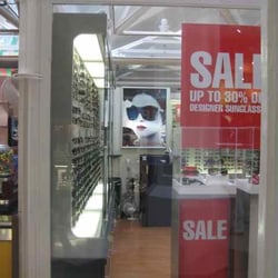 Sunglass Hut