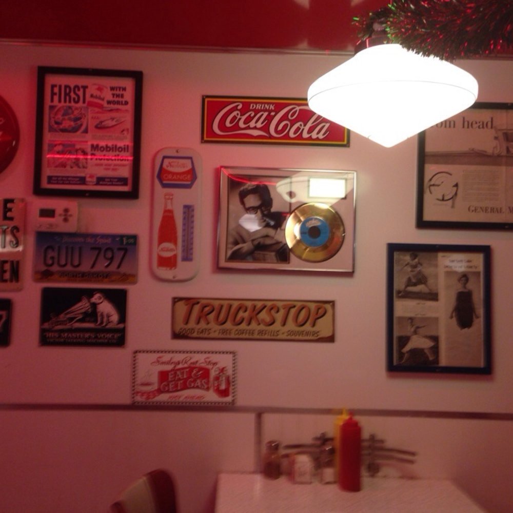 I-70 Diner - Decor. - Diners Near Me - Flagler, Colorado
