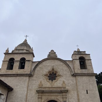 Carmel Mission Basilica - Churches Near Me - Carmel, California Carmel Mission Basilica - Churches Near Me - Carmel, California